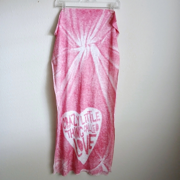 Crazy Little Thing Called Love Scarf Red Queen Lyrics - Picture 1 of 7